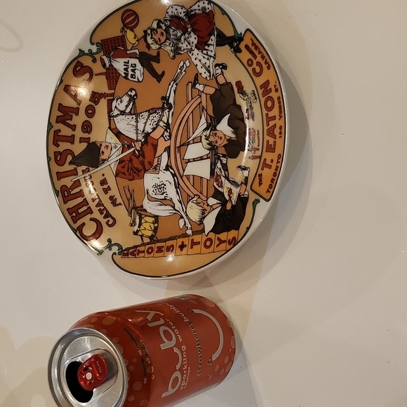 Vintage Eaton's Limited Edition Collectors Plate - Picture 4 of 4